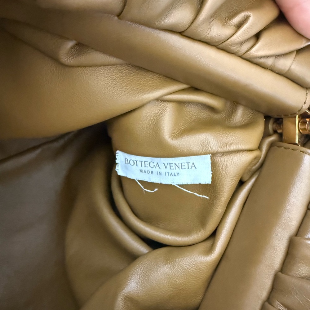Authentic Bottega Veneta Chain Shoulder Bag - Picture 5 of 11